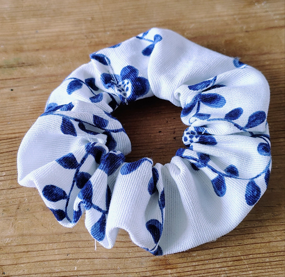 White and Blue Flowers Scrunchy