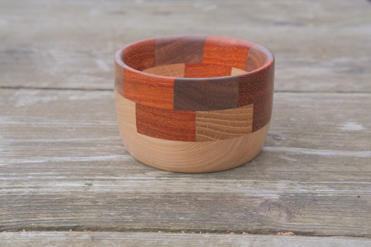 Segmented Bowl