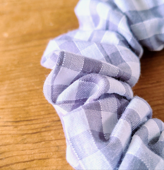Grey and White Scrunchy